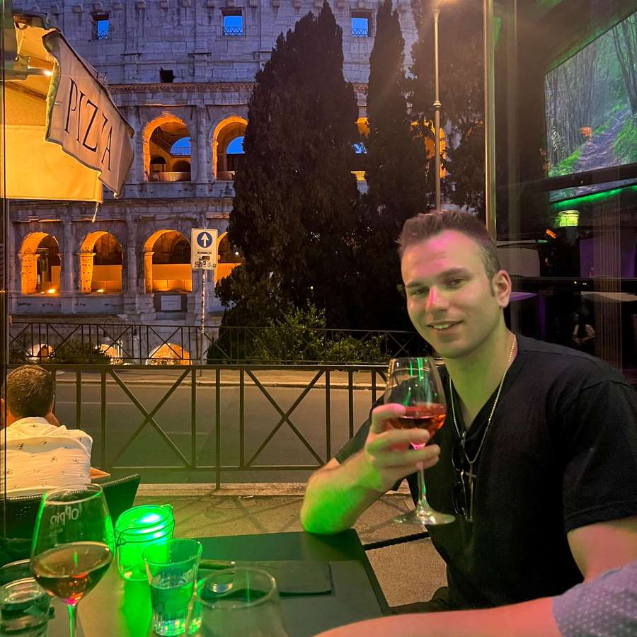 76283244 8496 medium large