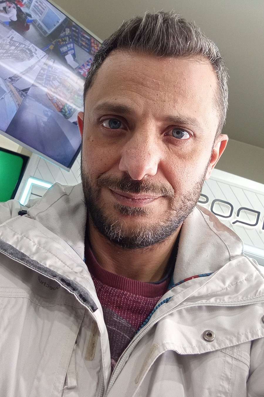 91316248 53 medium large