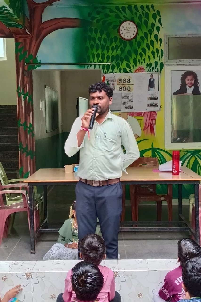 91024853 9636 medium large