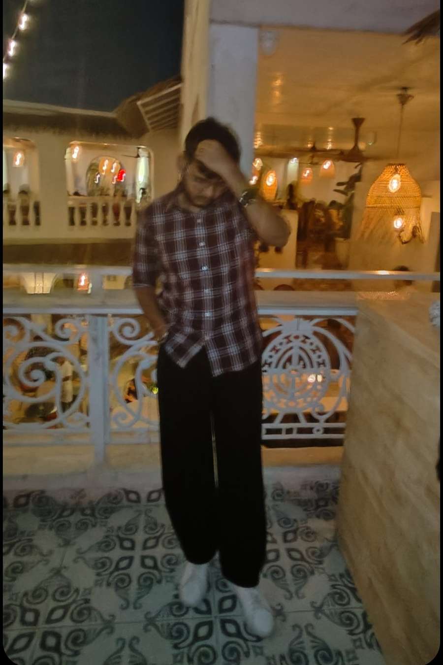 90109984 254 medium large