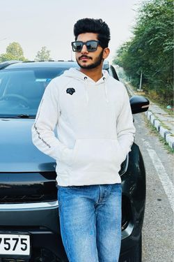 Neeraj 's photo