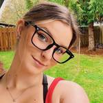 Kelly white 's photo