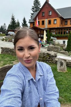 Yara 's photo