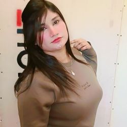 Sarah Hot 's photo