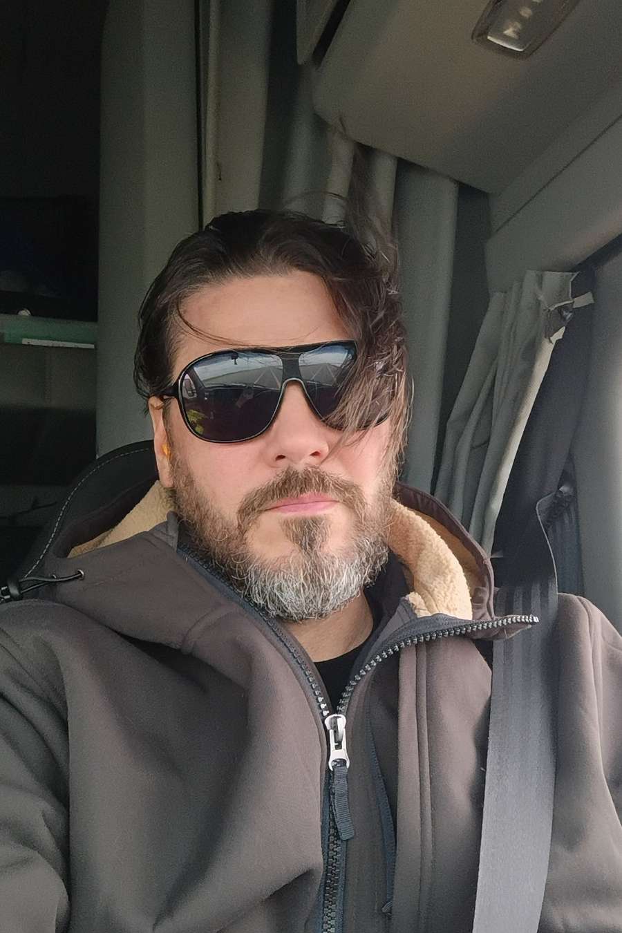 90451313 2623 medium large