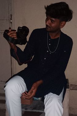 Mohan Mohan devil's photo