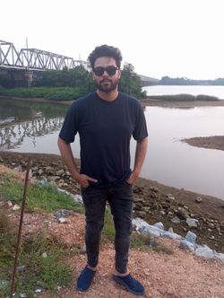Rayish's photo