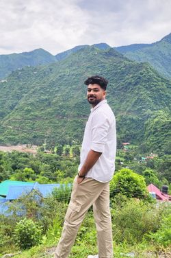Ravi's photo