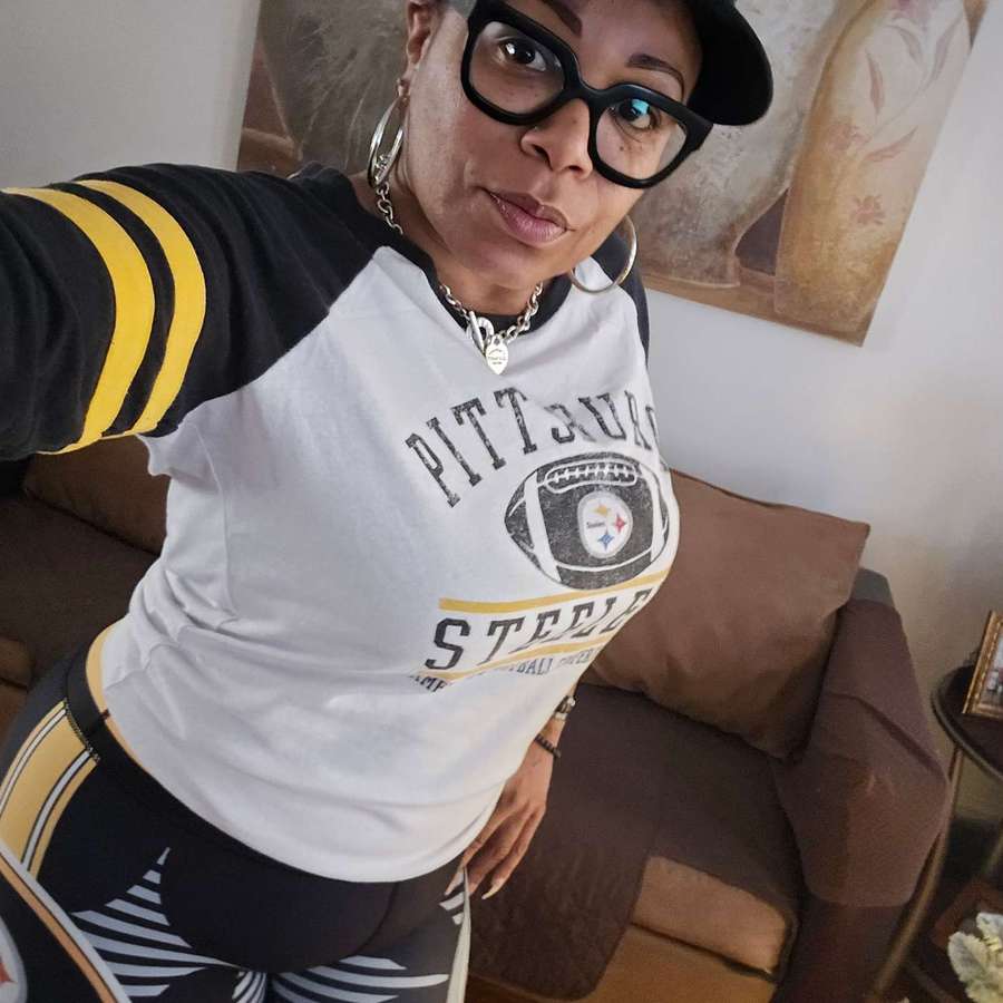 85043119 131 medium large