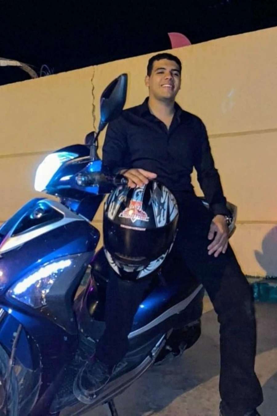 90619829 2137 medium large