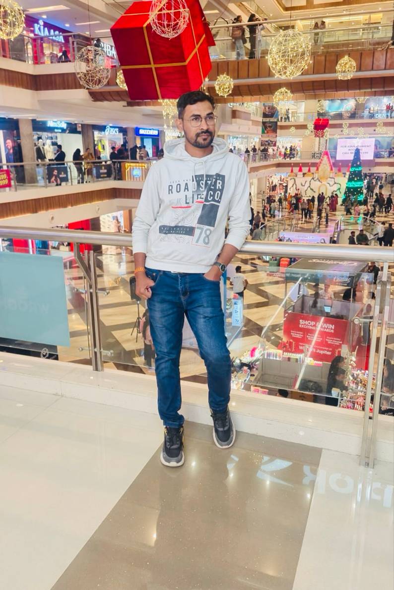 90833846 8467 medium large