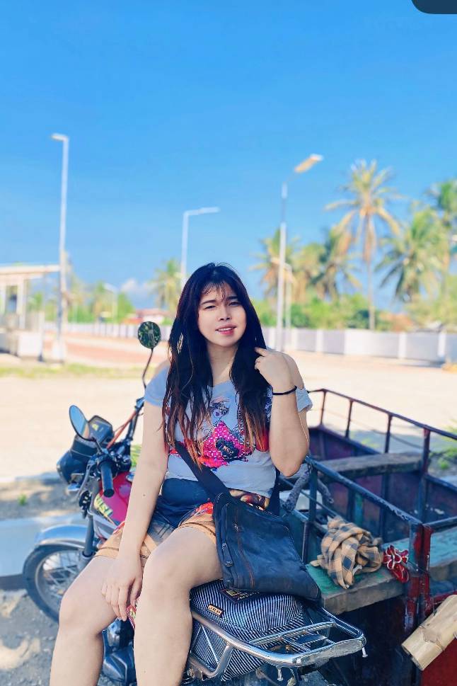 90611953 7277 medium large