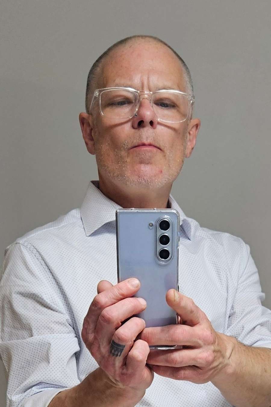 90057072 1736 medium large