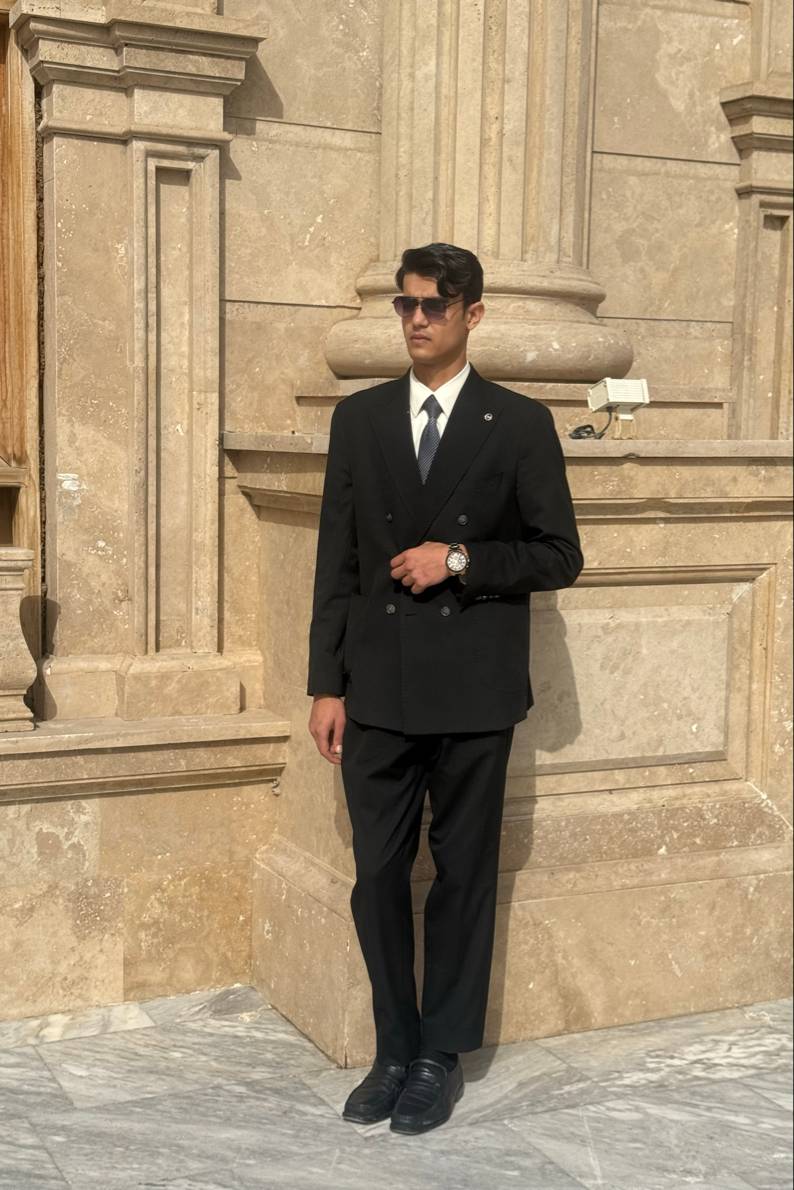 91822968 1663 medium large