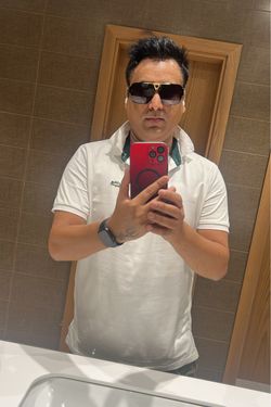 Preet Sidhu's photo