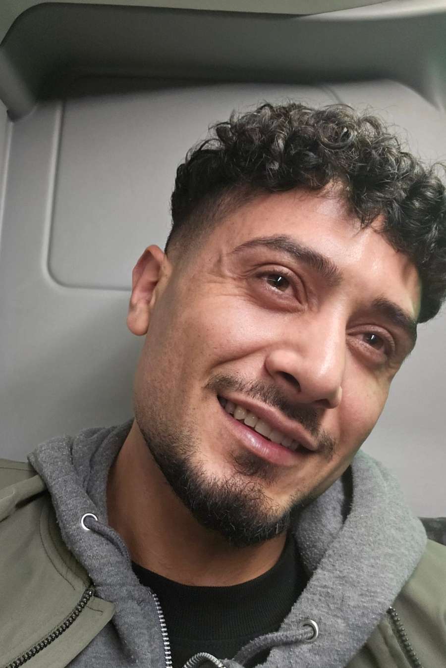 90512813 8774 medium large