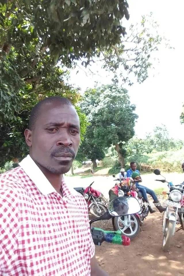 89618609 9056 medium large