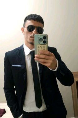 Salah 's photo