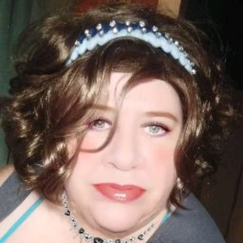 YvonneB Hi.. Single Women in Bolton