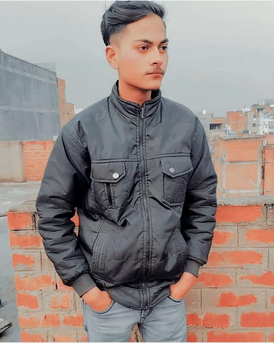 87036870 7064 medium large