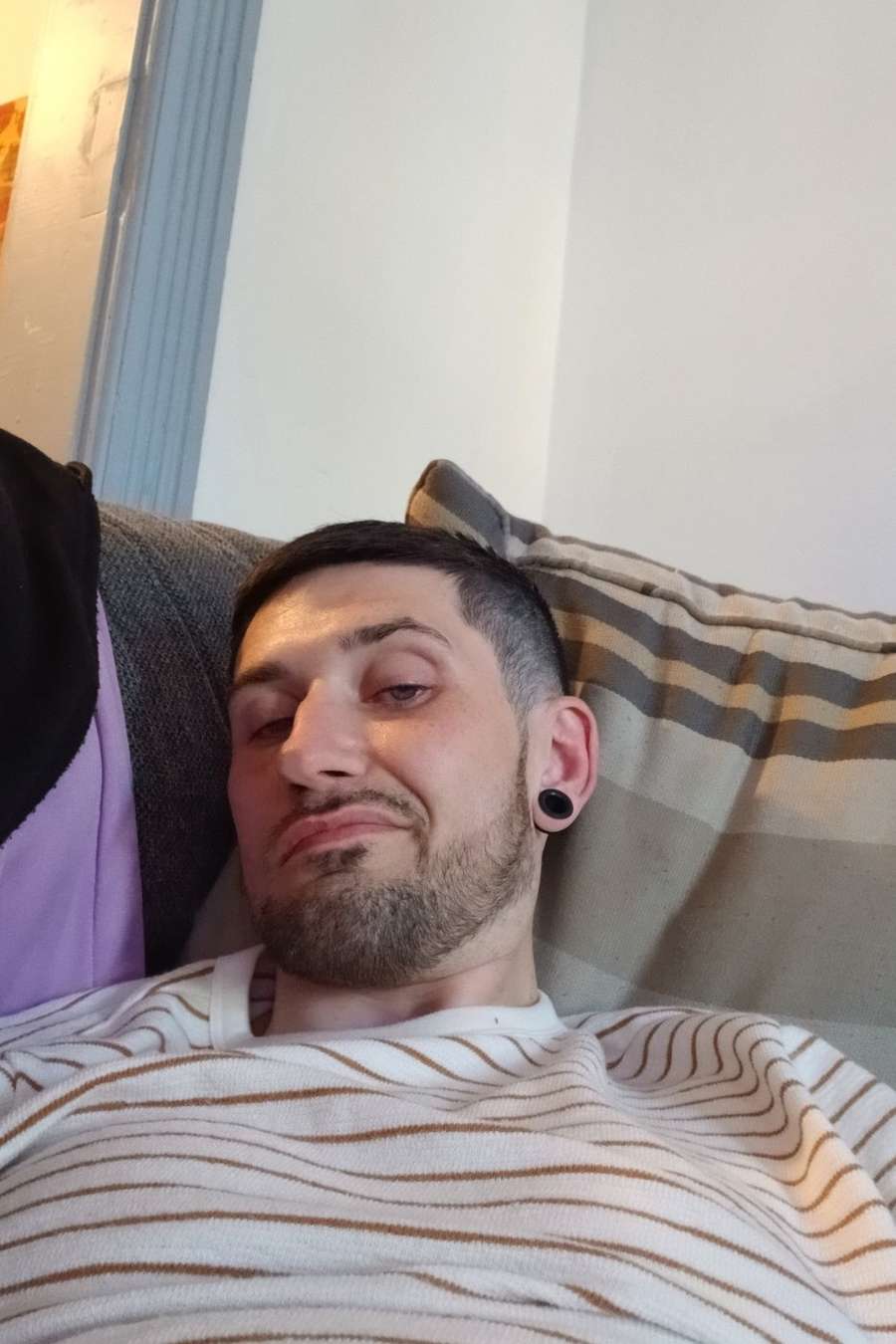 90207908 1693 medium large