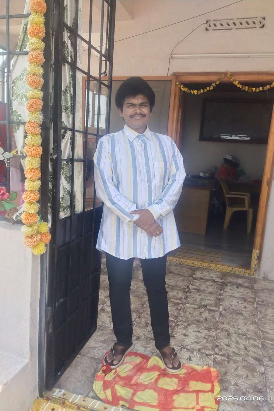 89947786 675 medium large