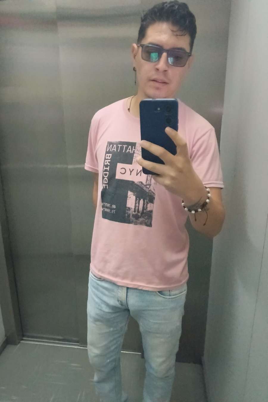 90271008 1220 medium large