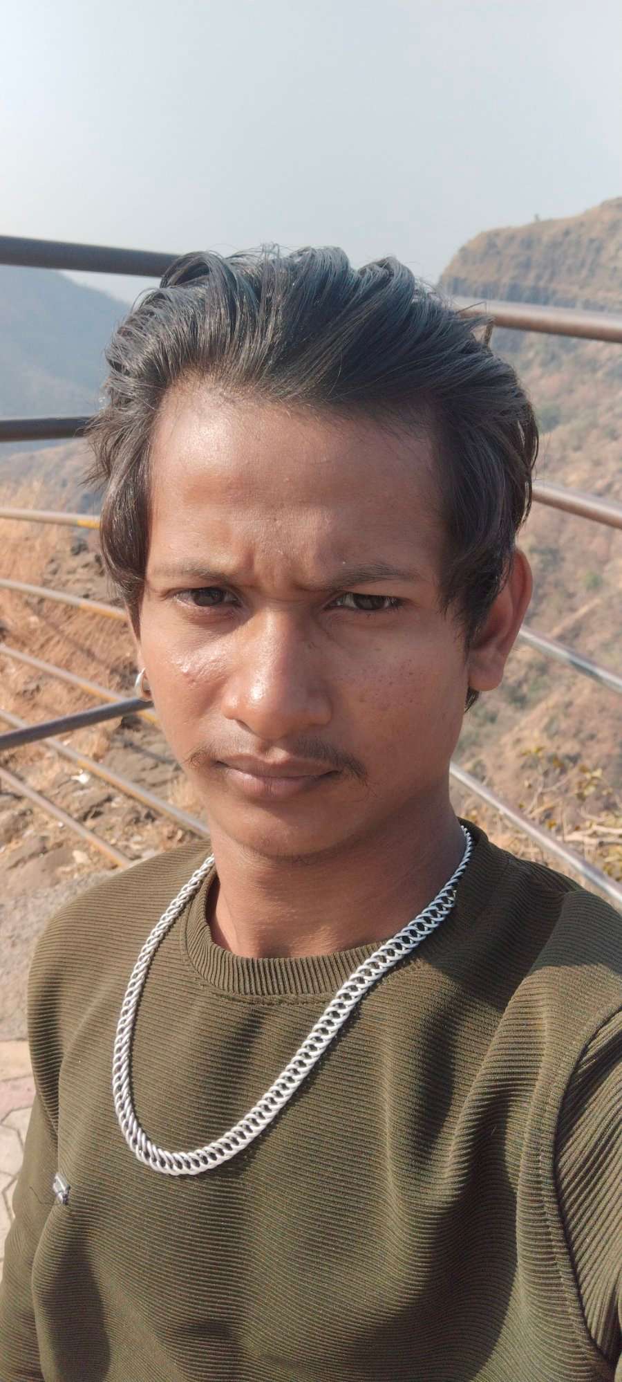 86426304 125 medium large