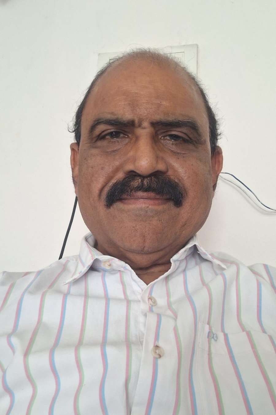 92290327 6648 medium large