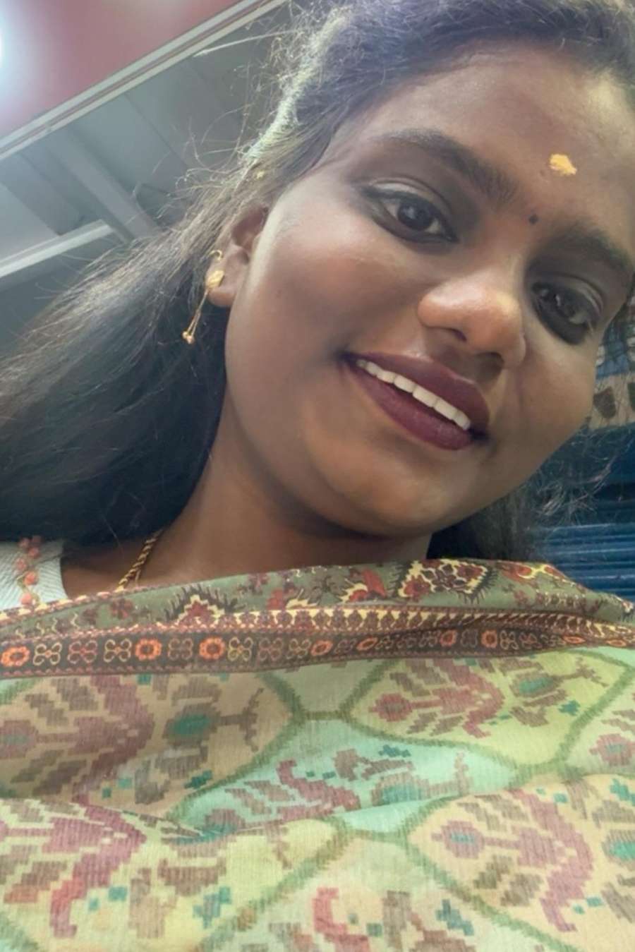 92811117 8015 medium large