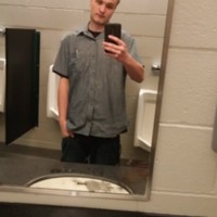 18Collegestudent's photo