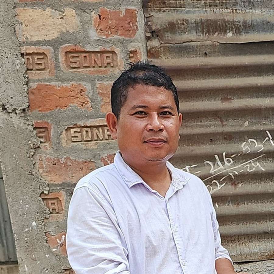 86663542 7482 medium large