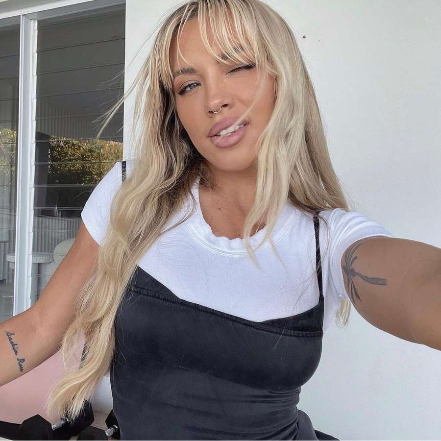 76407647 2578 medium large