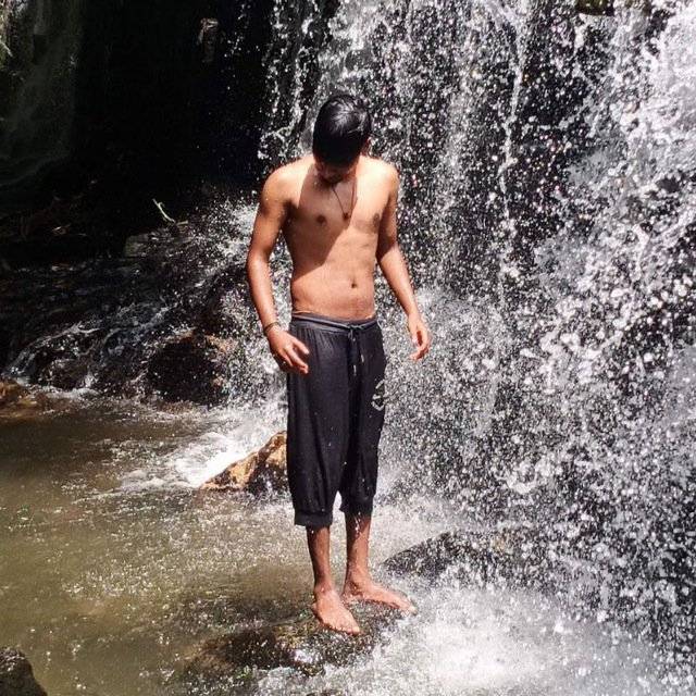 81234141 994 medium large