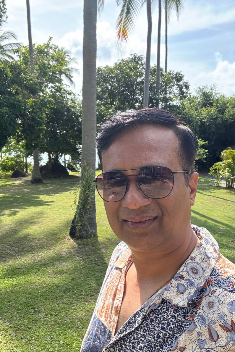 90382033 1203 medium large