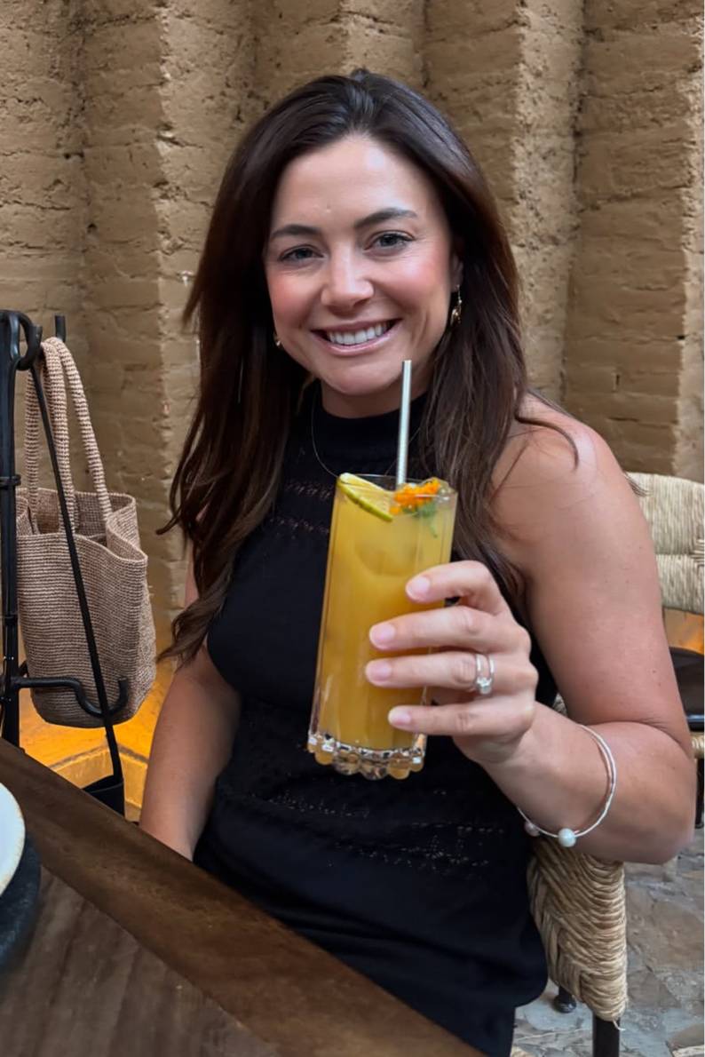 89949830 928 medium large