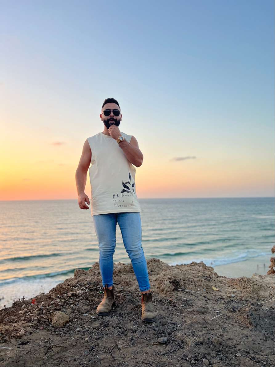 25097329 9342 medium large