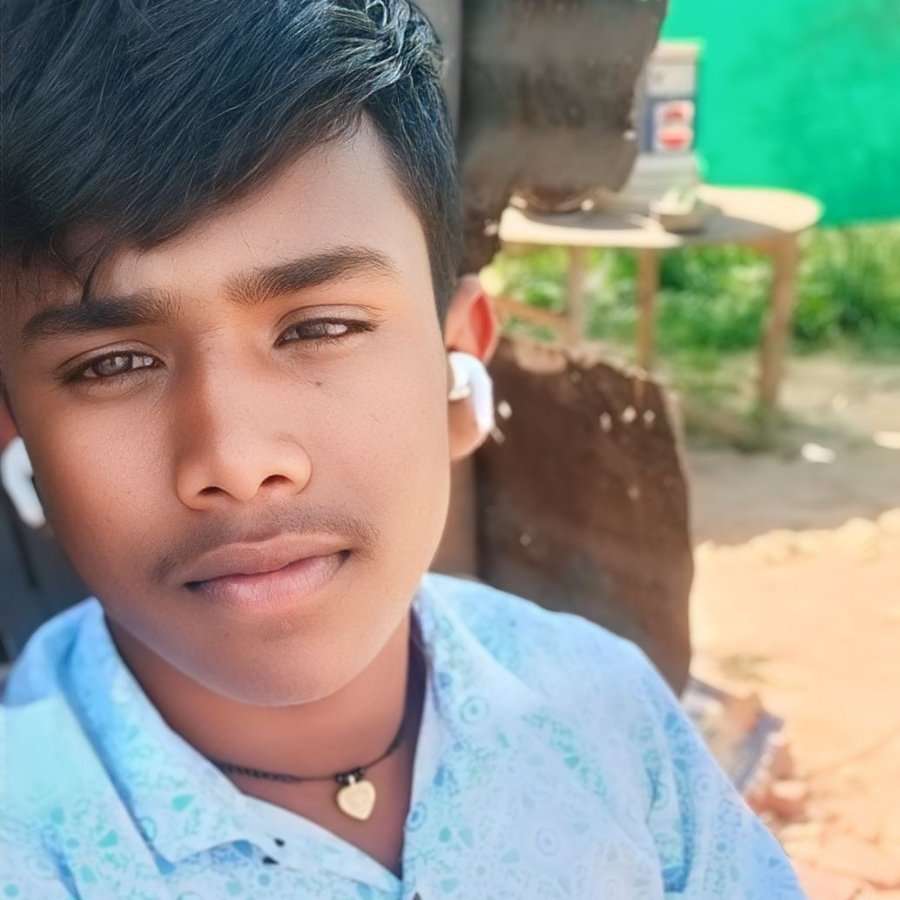 82133665 164 medium large
