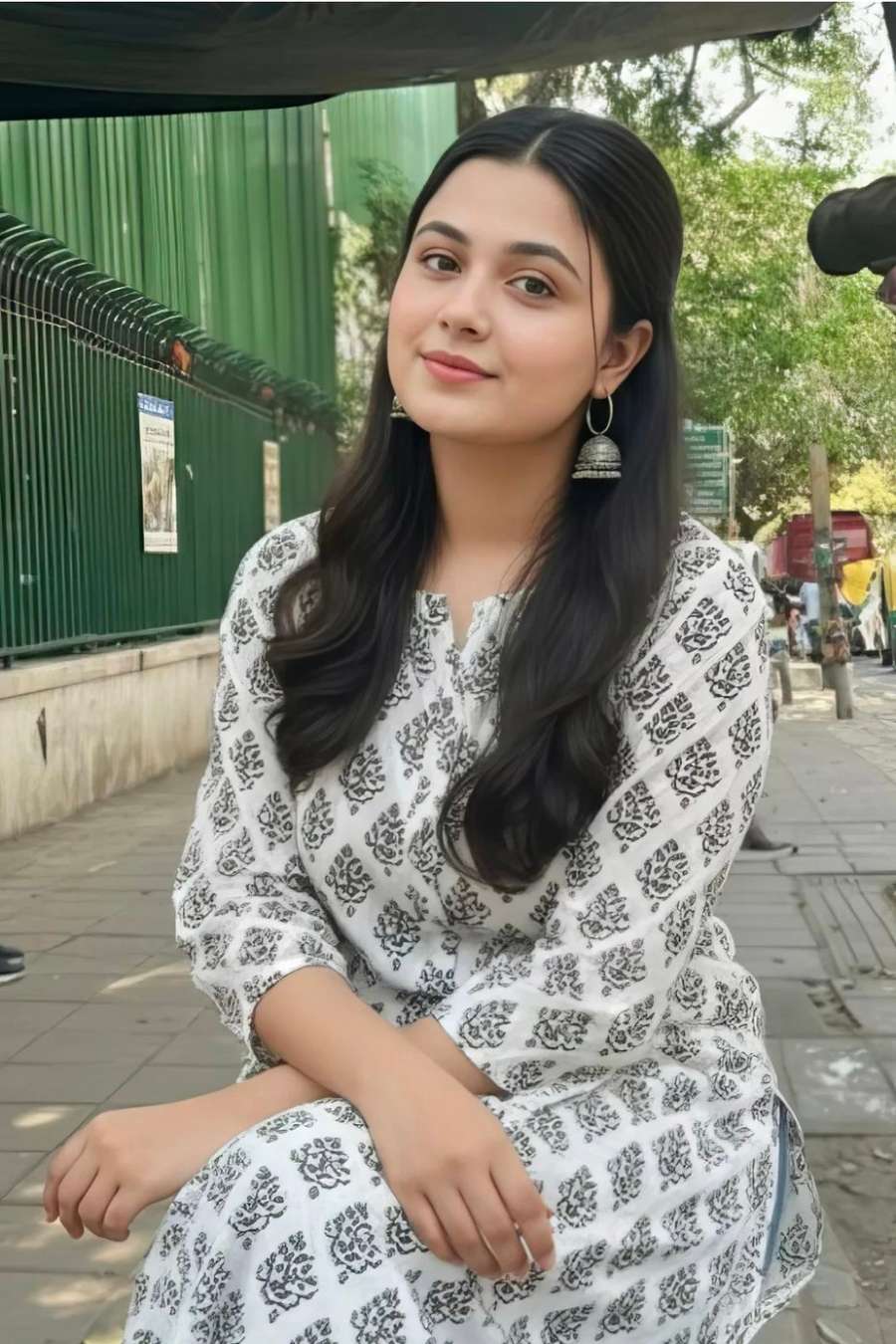 90447232 3957 medium large