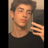 Gabriel Blake's photo