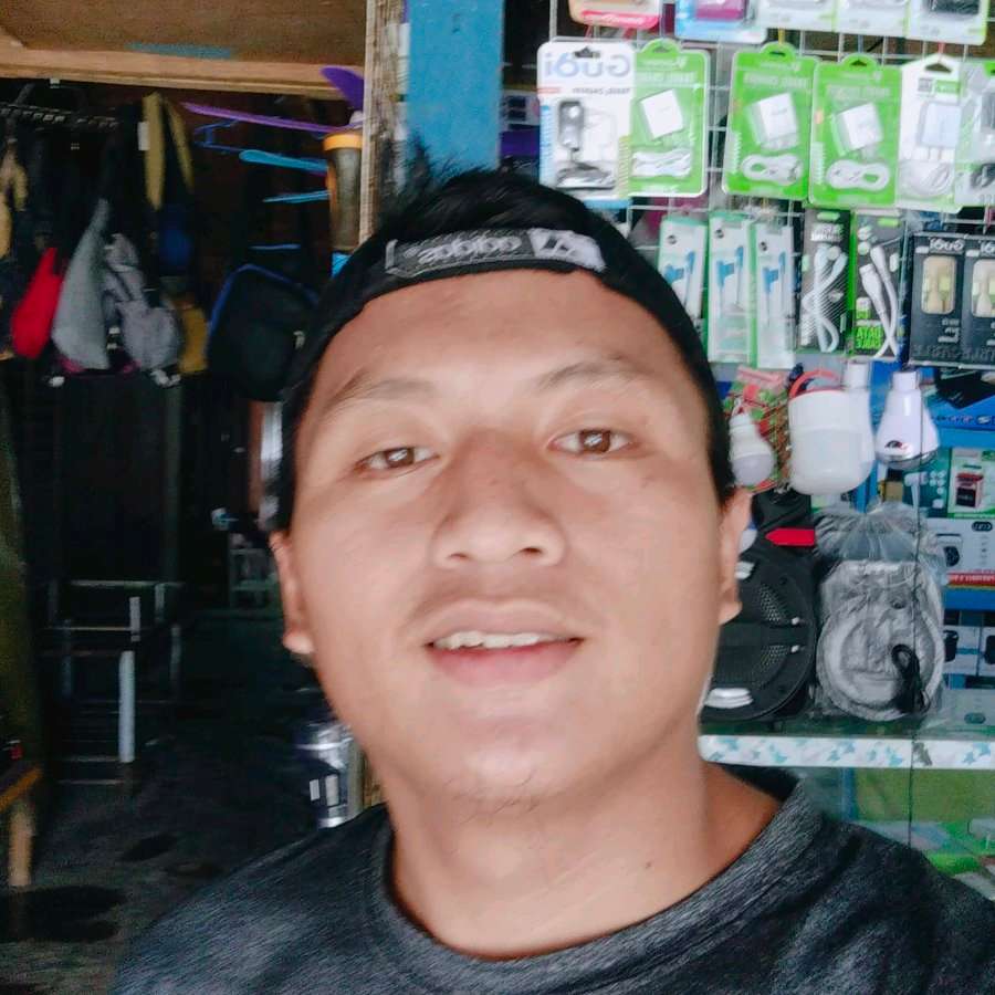 75177101 716 medium large