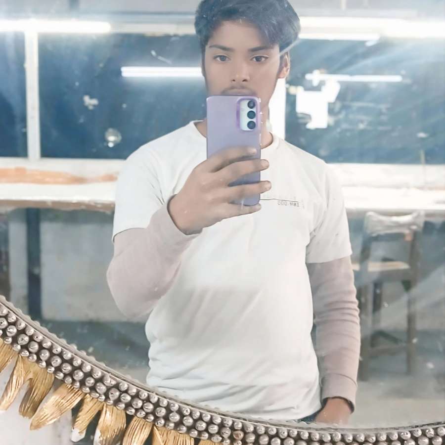 85289919 6144 medium large