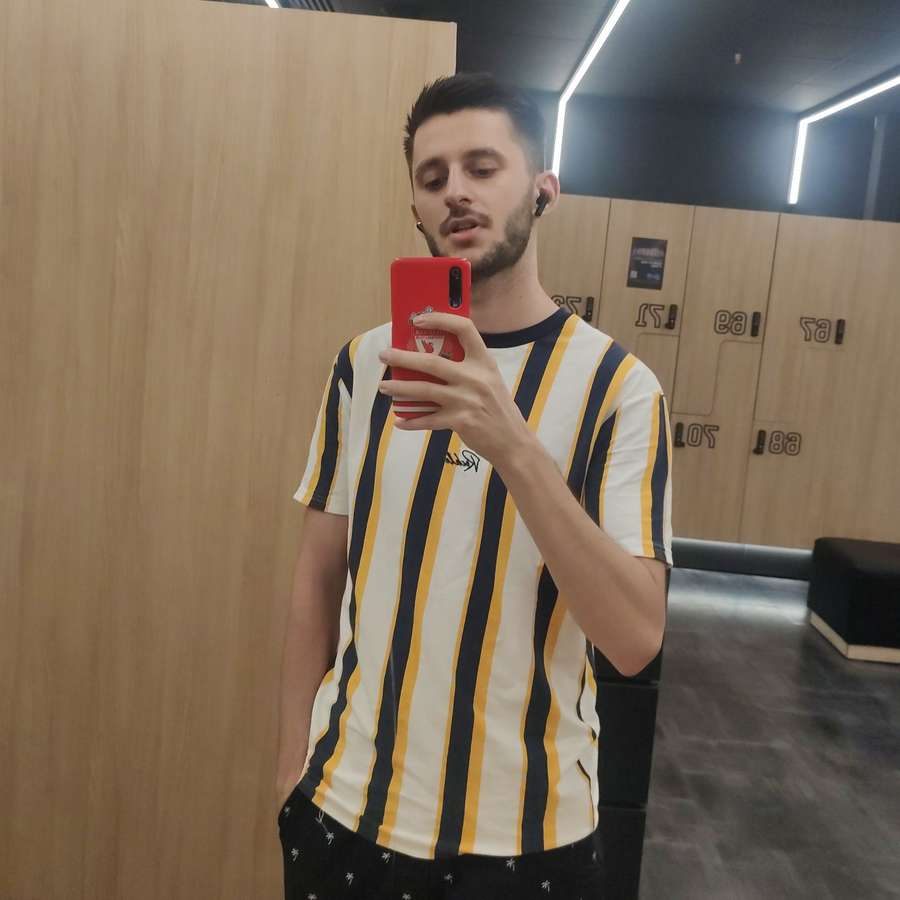 87848522 8285 medium large