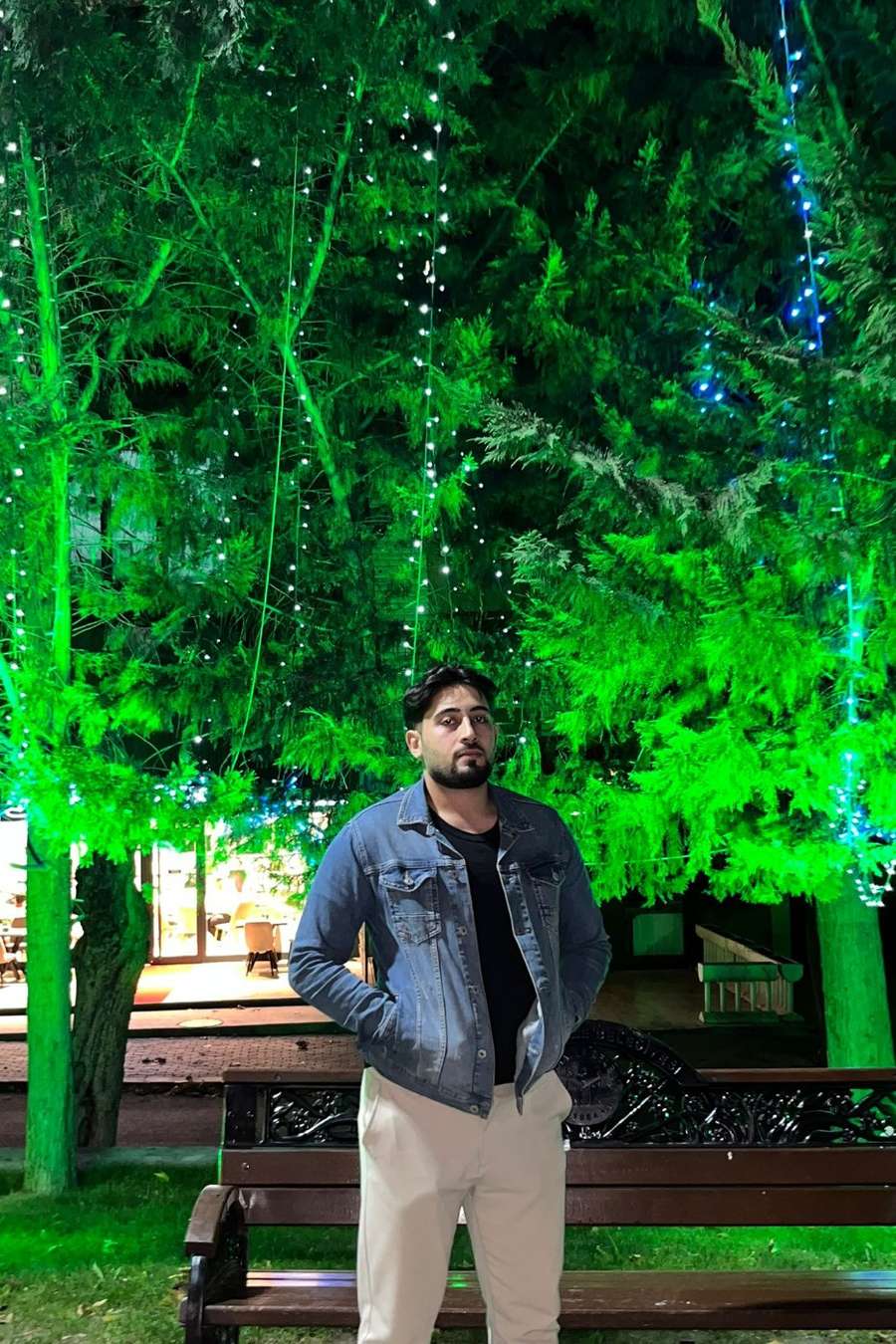 90233918 7287 medium large