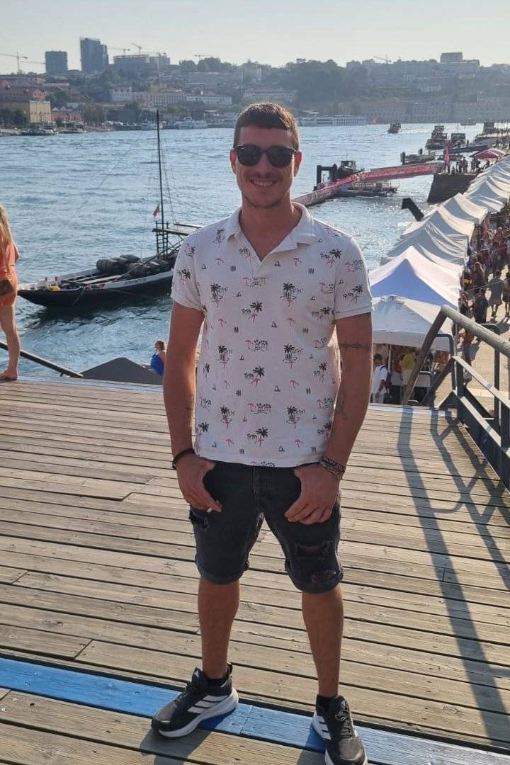 90577265 8712 medium large