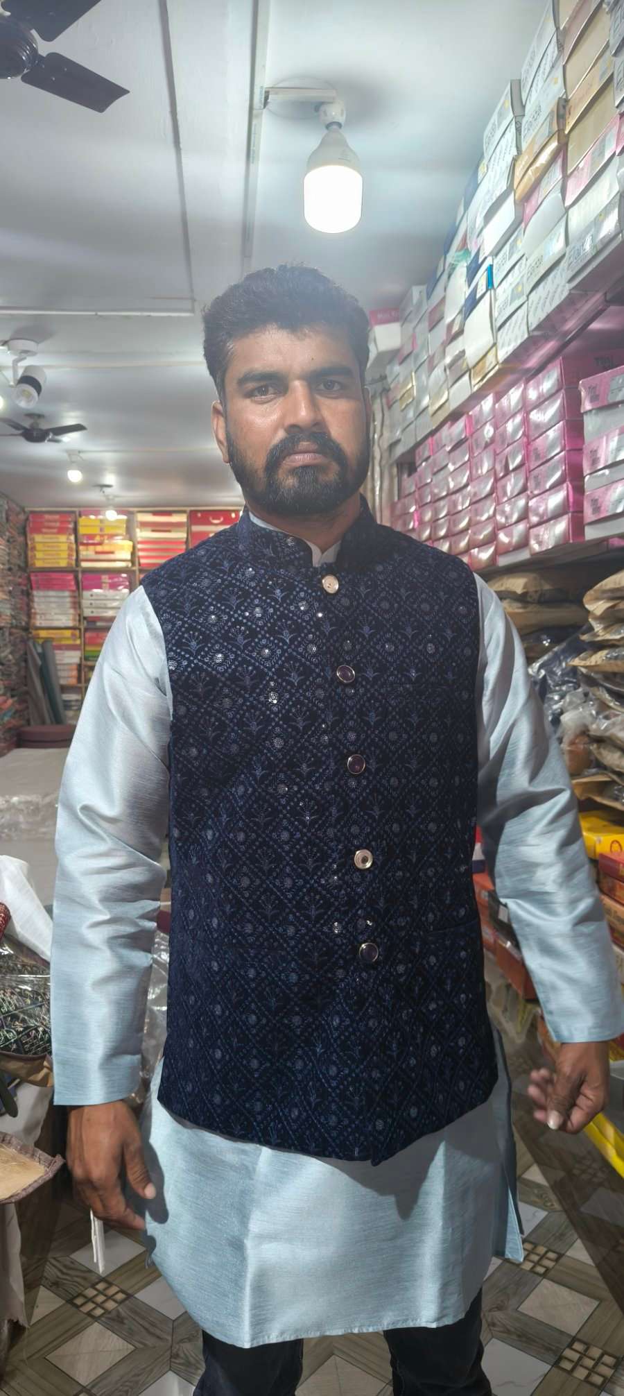 86408306 1801 medium large