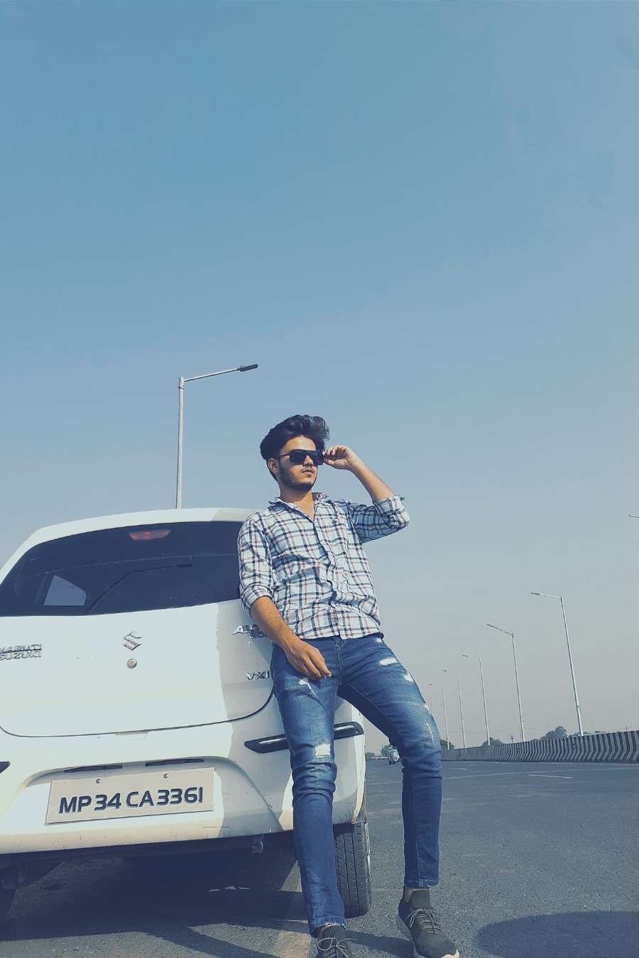 89955942 6716 medium large