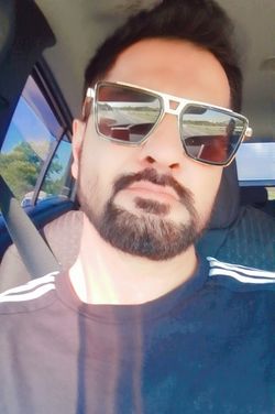 Sadiqain's photo