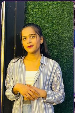 Aashi's photo