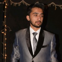 Farrukh tanveer's photo